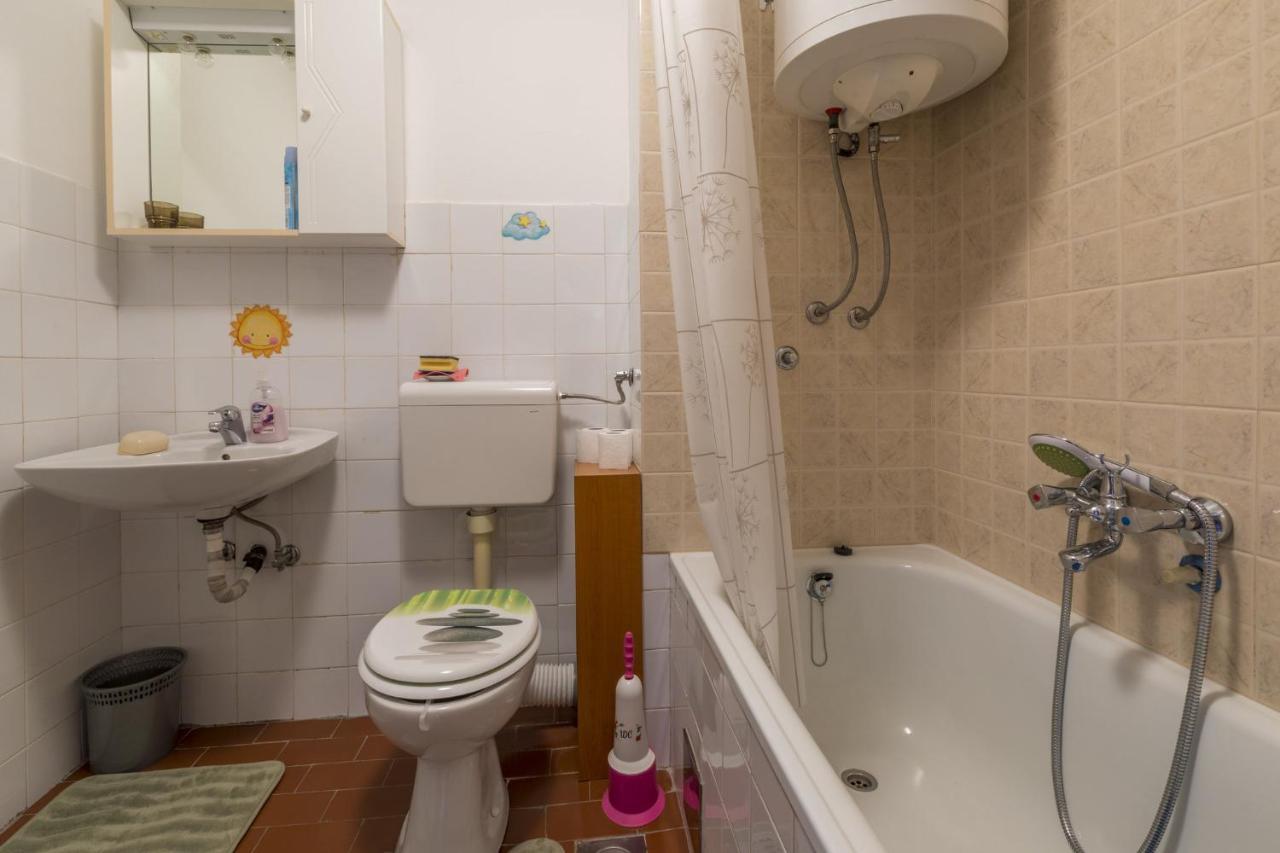 Hrusta Apartamento Crikvenica Exterior foto